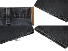 Load image into Gallery viewer, CHROME HEARTS クロムハーツ セメタリー クロスパッチ デニム パンツ リーバイス LEVI`S 501 サイズ31 ブラック 美品 中古 4b010029
