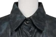 Load image into Gallery viewer, CHROME HEARTS クロムハーツ オーバー 長袖シャツ サイズS カモ柄 希少 クロスボールボタン マハルキタ 美品 中古 4b010040