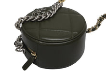 Load image into Gallery viewer, 新品未使用 CHANEL シャネル CHANEL19 ラウンドクラッチ チェーンショルダーバッグ AP0945 ランダム番台 ココマーク ラムスキン 中古 4b010051