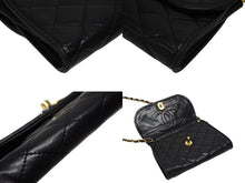 Load image into Gallery viewer, CHANEL シャネル Sフラップ Sチェーンショルダーバッグ 0番台 ラムスキン ココマーク バイカラー ブラック ゴールド金具 美品 中古 4b010058