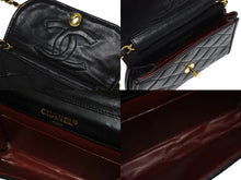 Load image into Gallery viewer, CHANEL シャネル Sフラップ Sチェーンショルダーバッグ 0番台 ラムスキン ココマーク バイカラー ブラック ゴールド金具 美品 中古 4b010058