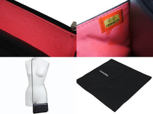 Load image into Gallery viewer, 極美品 CHANEL シャネル カンボンライン チェーンショルダーウォレット 16番台 ココマーク カーフスキン パテントレザー ブラック 中古 4b010063