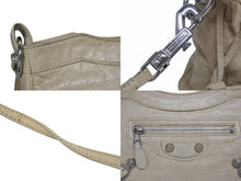 画像をギャラリービューアに読み込む, BALENCIAGA バレンシアガ クラシック ザ ヒップ ショルダーバッグ 002123 レザー ベージュ 美品 中古 4b010068