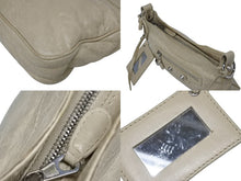 画像をギャラリービューアに読み込む, BALENCIAGA バレンシアガ クラシック ザ ヒップ ショルダーバッグ 002123 レザー ベージュ 美品 中古 4b010068