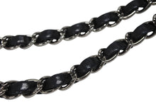 Load image into Gallery viewer, CHANEL シャネル マトラッセ25 Wフラップ Wチェーンショルダーバッグ 10番台 ココマーク ツイード レザー シルバー金具 美品 中古 4b010086