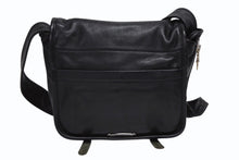 Load image into Gallery viewer, CHROME HEARTS クロムハーツ SOFT SHOULDER TNY ソフトショルダーバッグ タイニー ガンスリンガー ダガー レザー 美品 中古 4b010097