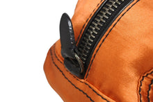 画像をギャラリービューアに読み込む, 極美品 PRADA プラダ ハンドバッグ トライアングルロゴ イタリア製 サテン レザー オレンジ シルバー金具 中古 4b010102