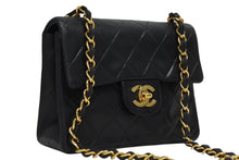 Load image into Gallery viewer, 極美品 CHANEL シャネル ミニマトラッセ17 Sフラップ Sチェーンショルダーバッグ 2番台 ラムスキン ココマーク ブラック 中古 4b010113