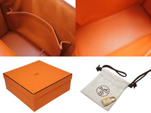 Load image into Gallery viewer, 極美品 HERMES エルメス ケリー25 2WAY ショルダーバッグ 外縫 ◻︎F刻印 シェーブル オレンジ ゴールド金具 中古 4b010169