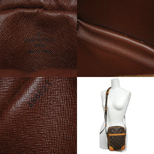 Load image into Gallery viewer, LOUIS VUITTON ルイヴィトン モノグラム ダヌーブ ショルダーバッグ M45266 ゴールド金具 ロゴ 美品 中古 4b010177