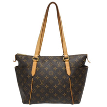 Load image into Gallery viewer, LOUIS VUITTON ルイヴィトン モノグラム トータリーPM トートバッグ レザー ゴールド金具 M56688 美品 中古 4b010197