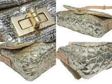 Load image into Gallery viewer, CHANEL シャネル ショルダーバッグ 13番台 ココマーク スパンコール ストロー ゴールド ベージュ マットゴールド金具 美品 中古 4b010207