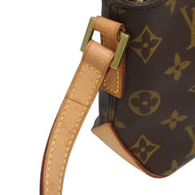 Load image into Gallery viewer, LOUIS VUITTON ルイヴィトン トロター ショルダーバッグ M51240 モノグラム ブラウン レザー PVC 美品 中古 4b010209