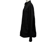 Load image into Gallery viewer, 極美品 Valentino ヴァレンチノ 襟ロック スタッズ ナイロンジャケット ブラック ナイロン サイズ 48 ブラック金具 中古 4b010237