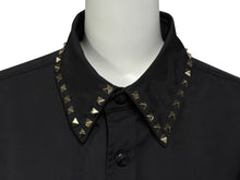 Load image into Gallery viewer, 極美品 Valentino ヴァレンチノ 襟ロック スタッズ ナイロンジャケット ブラック ナイロン サイズ 48 ブラック金具 中古 4b010237