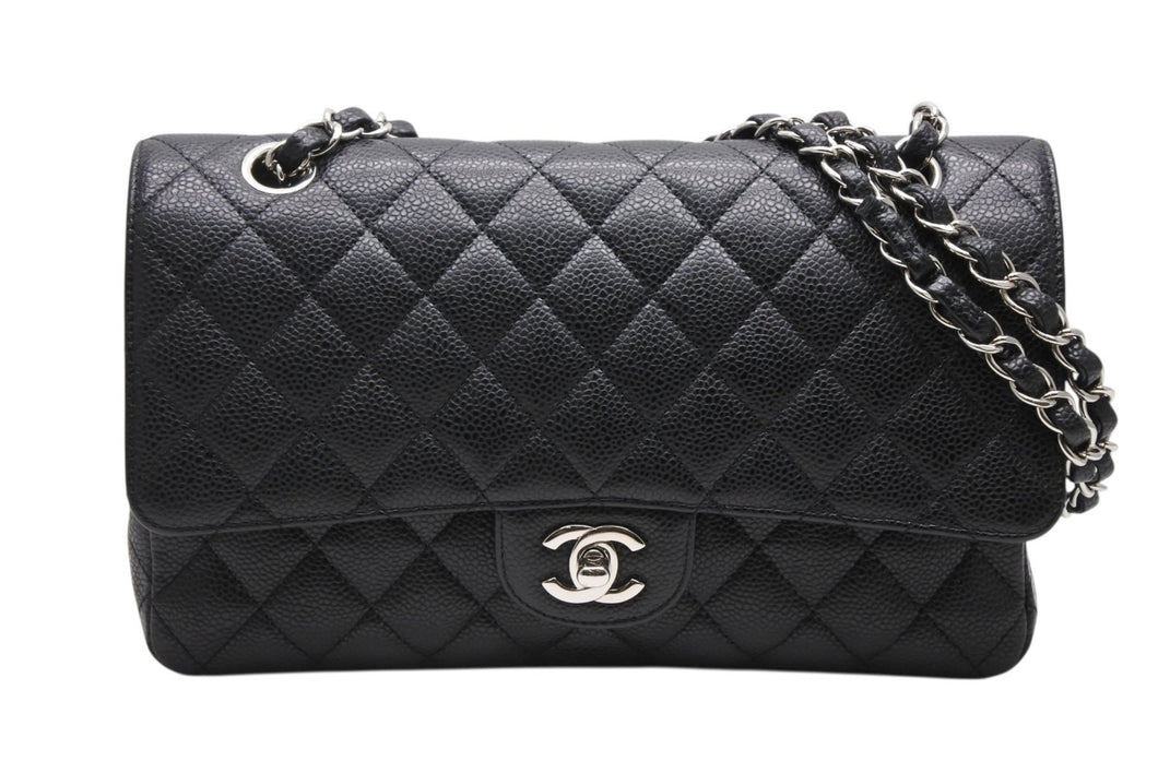 極美品 CHANEL シャネル マトラッセ25 Wフラップ Wチェーンショルダーバッグ AO1112 13番台 キャビアスキン シルバー金具 中古 4b010269