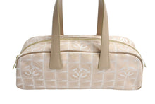 画像をギャラリービューアに読み込む, CHANEL シャネル ニュートラベルライン ミニ ボストンバッグ 7番台 2005年 ココマーク ベージュ キャンバス 美品 中古 4c066509