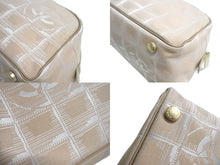 画像をギャラリービューアに読み込む, CHANEL シャネル ニュートラベルライン ミニ ボストンバッグ 7番台 2005年 ココマーク ベージュ キャンバス 美品 中古 4c066509