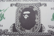 画像をギャラリービューアに読み込む, 新品未使用 A BATHING APE アベイシングエイプ ポーチ BANKNOTE グリーン MN0508_1K80190305 中古 4c067086