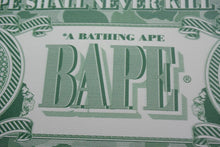 画像をギャラリービューアに読み込む, 新品未使用 A BATHING APE アベイシングエイプ ポーチ BANKNOTE グリーン MN0508_1K80190305 中古 4c067086