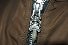 画像をギャラリービューアに読み込む, CHROME HEARTS クロムハーツ CHクロスパッチ ダガージップアップシャツ サイズXXL ナイロン カーフスキン シルバ−925 美品 中古 4c067402