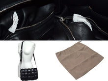 Load image into Gallery viewer, BOTTEGA VENETA ボッテガヴェネタ ショルダーバッグ パデッド カセット イントレチャート シルバー金具 ブラック 美品 中古 4c069298