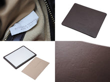 Load image into Gallery viewer, 極美品 BOTTEGA VENETA ボッテガヴェネタ ホーボー イントレチャート ワンショルダーバッグ 115654 V0013 2040 ブラウン 中古 4c069883