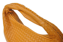Load image into Gallery viewer, 極美品 BOTTEGA VENETA ボッテガヴェネタ ホーボー イントレチャート ワンショルダーバッグ BO0738226T オレンジ 中古 4c069901