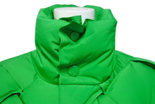 Load image into Gallery viewer, BOTTEGA VENETA ボッテガヴェネタ イントレチャート パテッドナイロンダウンベスト 664055 サイズXS グリーン 美品 中古 4c070284