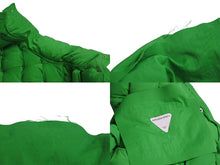 Load image into Gallery viewer, BOTTEGA VENETA ボッテガヴェネタ イントレチャート パテッドナイロンダウンベスト 664055 サイズXS グリーン 美品 中古 4c070284