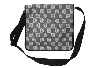 LOEWE ロエベ アナグラム ショルダーバッグ クロスボディバッグ キャンバス レザー ブラック ネイビー ホワイト 美品 中古 4c070428