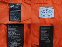 画像をギャラリービューアに読み込む, PRADA プラダ ナイロンジャケット 291427 サイズS ロゴプリント オレンジ ナイロン ジップアップ 美品 中古 4c070997