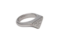 画像をギャラリービューアに読み込む, PRADA プラダ リング 指輪 トライアングルロゴ 21 00ＭFR イタリア製 シルバー925 13.3g サイズ19号 美品 中古 4c071426