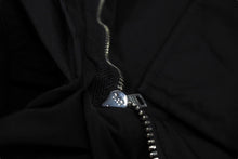 画像をギャラリービューアに読み込む, PRADA プラダ ナイロンカーゴパンツ SPH286 サイズM 21SS トライアングルロゴ 三角ロゴプレート RE-NYLON 美品 中古 4c071538