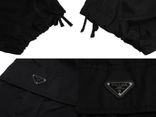 画像をギャラリービューアに読み込む, PRADA プラダ ナイロンカーゴパンツ SPH286 サイズM 21SS トライアングルロゴ 三角ロゴプレート RE-NYLON 美品 中古 4c071538