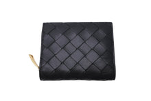 Load image into Gallery viewer, BOTTAGA VENETA ボッテガヴェネタ leather wallet レザー 二つ折り財布 イントレチャートレザー 美品 中古 4c071656