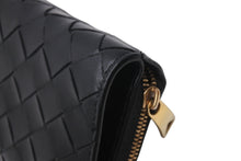 Load image into Gallery viewer, BOTTAGA VENETA ボッテガヴェネタ leather wallet レザー 二つ折り財布 イントレチャートレザー 美品 中古 4c071656