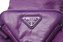 画像をギャラリービューアに読み込む, PRADA プラダ グローブ 手袋 2GG137 サイズ8 1/2 トライアングルロゴ ナッパレザー パープル 21AW 美品 中古 4c072424