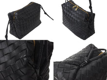 Load image into Gallery viewer, BOTTEGA VENETA ボッテガヴェネタ イントレチャート ショルダーバッグ 723548 ブラック レザー ゴールド金具 美品 中古 4c072472