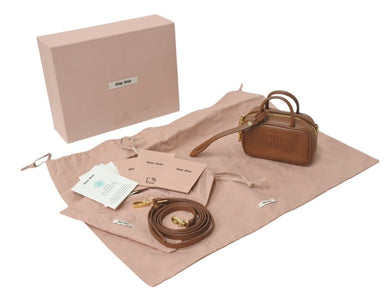 極美品 MIUMIU ミュウミュウ ハンドバッグ マイクロバッグ ショルダーバッグ 5NR020 レザー ブラウン ゴールド金具 中古 4c072773