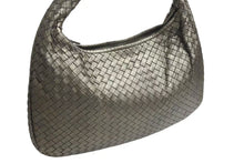 Load image into Gallery viewer, BOTTEGA VENETA ボッテガヴェネタ HOBO ホーボー ワンショルダーバッグ イントレチャート ゴールド レザー 115653 美品 中古 4c072859