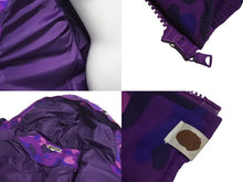 画像をギャラリービューアに読み込む, A BATHING APE アベイシングエイプ シャーク ダウンジャケット カモフラ 001HJC801 1005X パープル ホワイト レッド L 美品 中古 4c073274