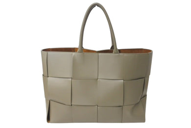 BOTTEGA VENETA ボッテガヴェネタ イントレチャート マキシ アルコ トートバッグ サンドベージュ レザー スウェード シルバー金具 美品 中古 4c073681