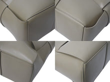 Load image into Gallery viewer, BOTTEGA VENETA ボッテガヴェネタ イントレチャート マキシ アルコ トートバッグ サンドベージュ レザー スウェード シルバー金具 美品 中古 4c073681