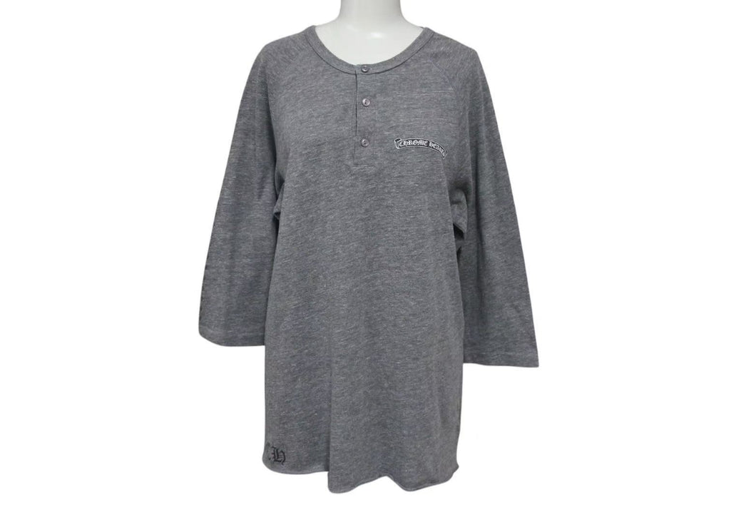 CHROME HEARTS クロムハーツ 七部丈 ヘンリーネックTシャツ サイズL フレア CHプラス スクロールロゴ プリント 美品 中古 4c073776