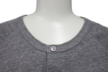 Load image into Gallery viewer, CHROME HEARTS クロムハーツ 七部丈 ヘンリーネックTシャツ サイズL フレア CHプラス スクロールロゴ プリント 美品 中古 4c073776