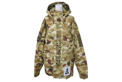 A BATHING APE × ALPHA INDUSTRIES アベイシングエイプ アルファ 20AW Ecwcs 3 Layer ジャケット カモフラ カーキ ポリエステル 001HJG731909X サイズM 美品 中古 4c074136