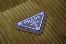 画像をギャラリービューアに読み込む, 極美品 PRADA 24AW Cropped Corduroy Down Jacket Barley クロップド コーデュロイ ダウン ジャケット バーリー Mサイズ 中古 4c074200