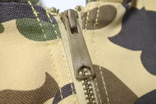 画像をギャラリービューアに読み込む, A BATHING APE × CARHARTT アベイシングエイプ カーハート 1st Camo アクティブ ジャケット 2005年 カモ柄 サイズL 美品 中古 4c074241