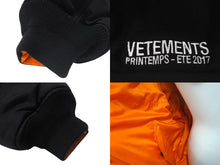 画像をギャラリービューアに読み込む, VETEMENTS ヴェトモン デムナ期 ALPHA ボンバージャケット リバーシブル 2017 オレンジ ブラック TA01298076 美品 中古 4c074256